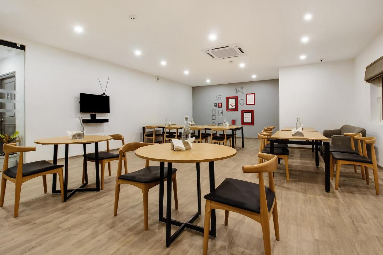 Oyo Townhouse 600 Gangothri Hotell Secundurabad Eksteriør bilde
