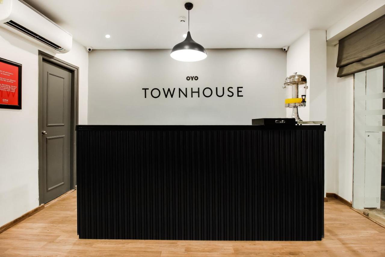 Oyo Townhouse 600 Gangothri Hotell Secundurabad Eksteriør bilde