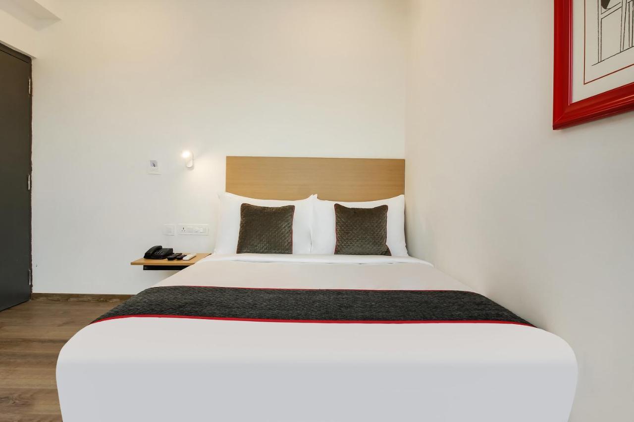 Oyo Townhouse 600 Gangothri Hotell Secundurabad Eksteriør bilde